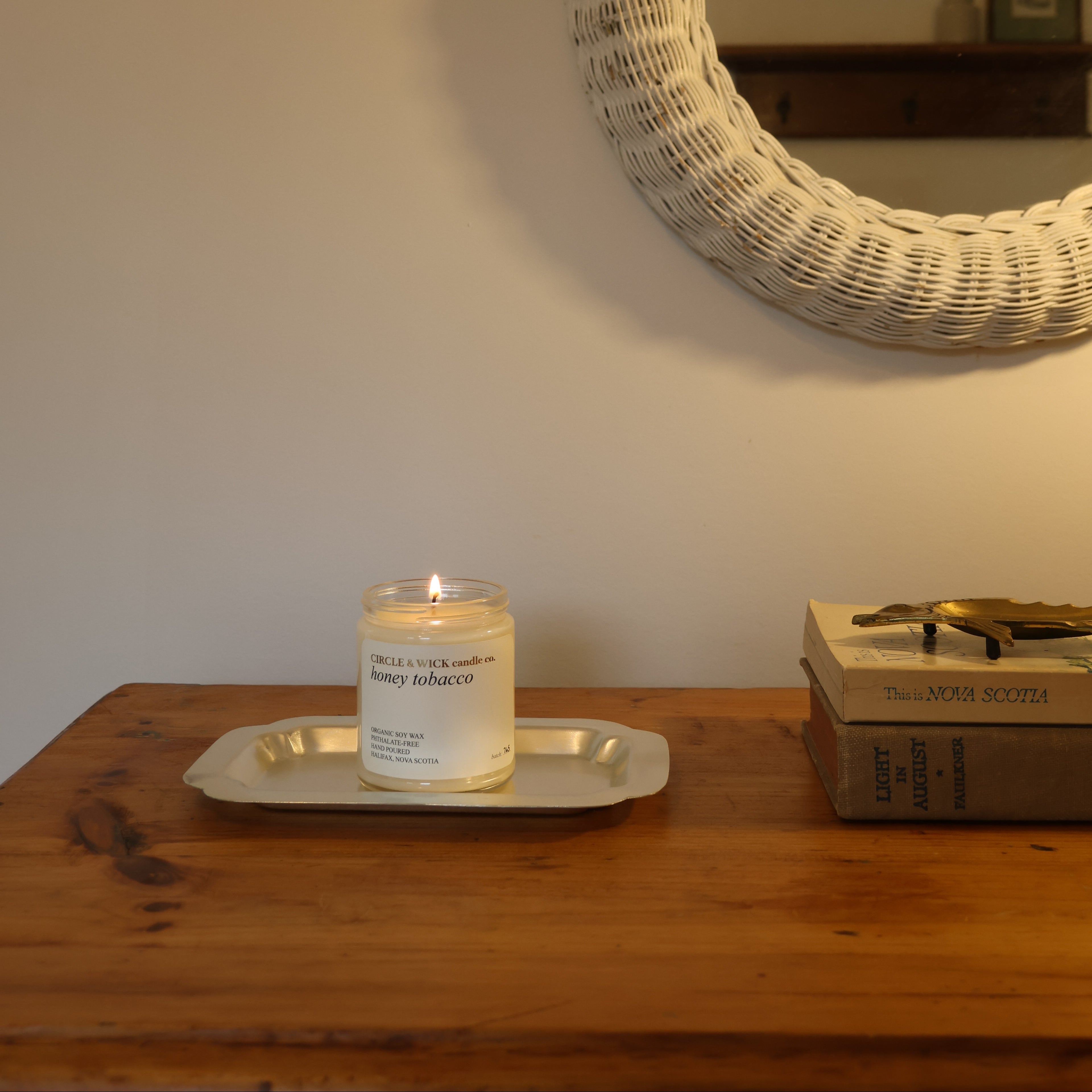 honey tobacco candle Honey Tobacco – Circle & Wick | 100% Soy Candles honey tobacco candle Honey Tobacco – Circle & Wick | 100% Soy Candles
